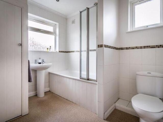 Farm for rent in Cheam, Greater London