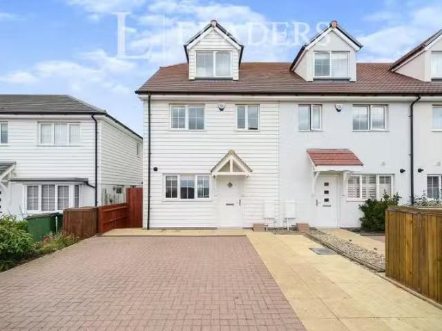 House for rent in Peacehaven, Iford
