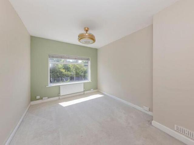 Farm for rent in Stoke-on-Trent