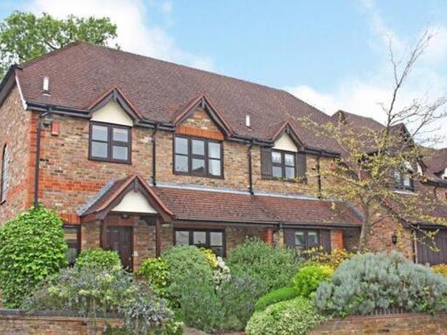House for rent in Gerrards Cross, Denham