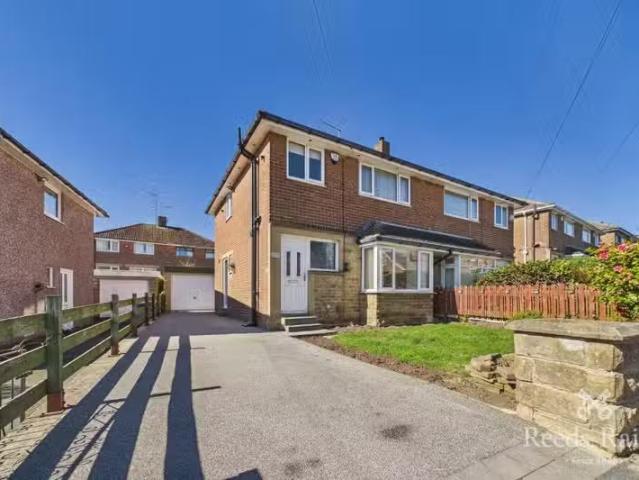 House for rent in Lindley, West Yorkshire