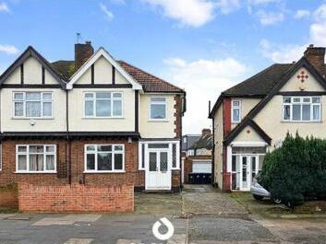 House for rent in London Borough of Ealing, Greenford