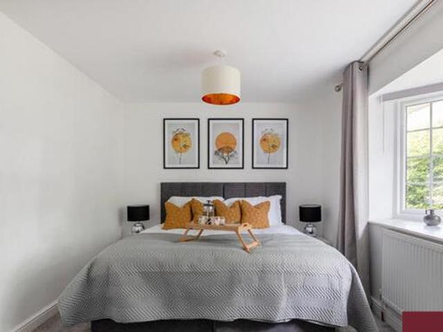 House for sale in Worplesdon, Westborough