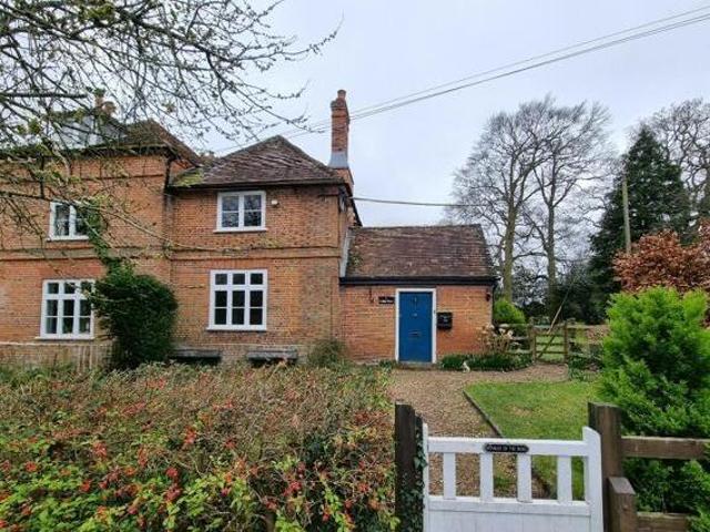 House for rent in Lyons, Greater London