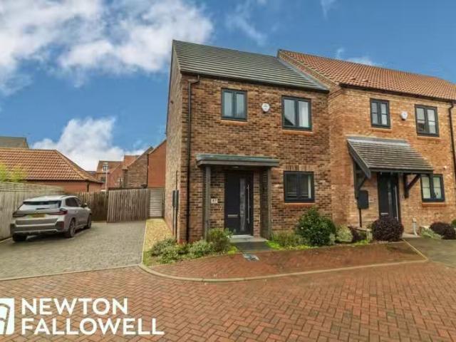 House for rent in Hallcroft, Costhorpe
