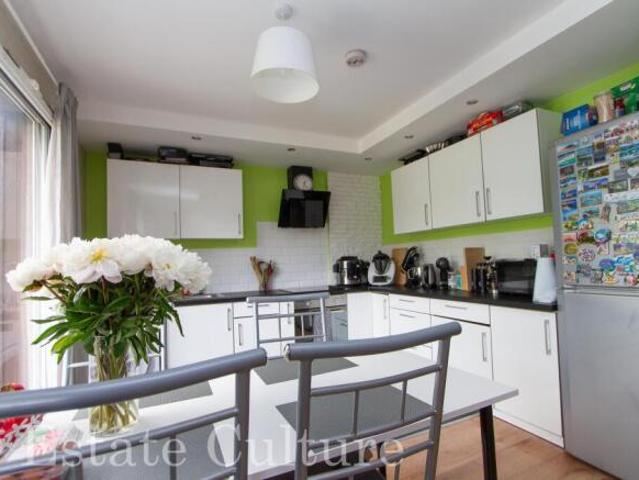 Farm for rent in Canley, West Midlands
