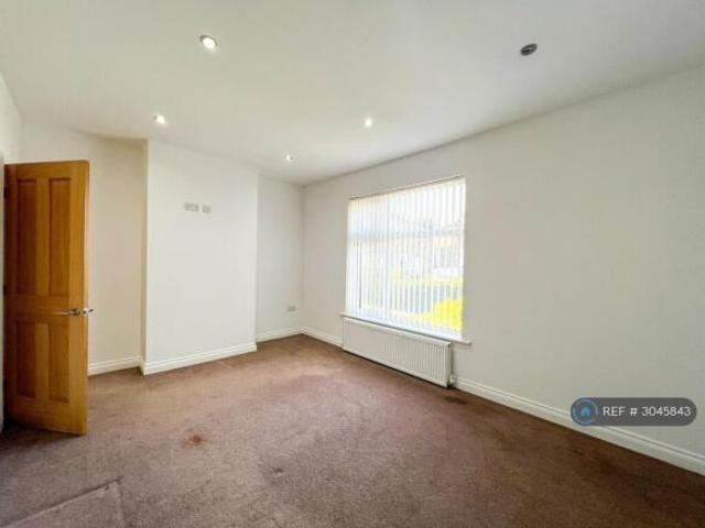 Farm for rent in Heatherfield Crescent Allotments, Kirklees
