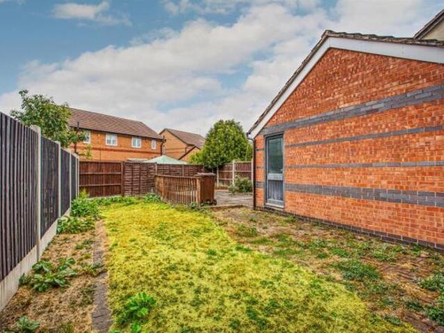 Farm for rent in Sinfin, East Midlands