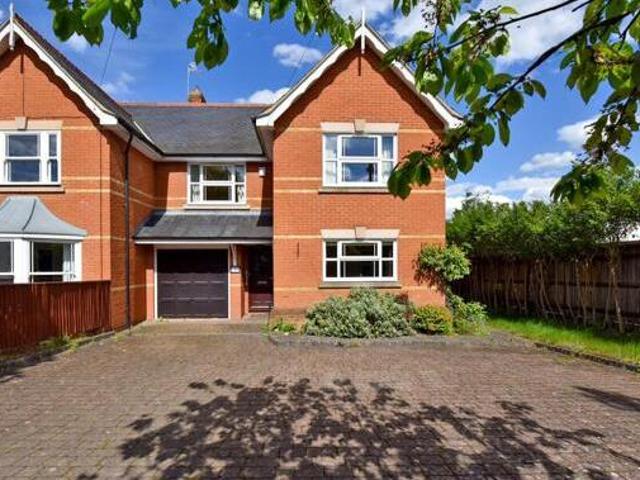 House for rent in Lyons, Greater London