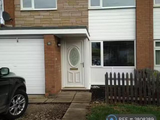 House for rent in Llanferres, Wales