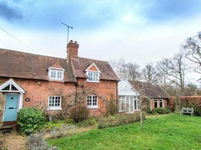 House for rent in Hook, Hart