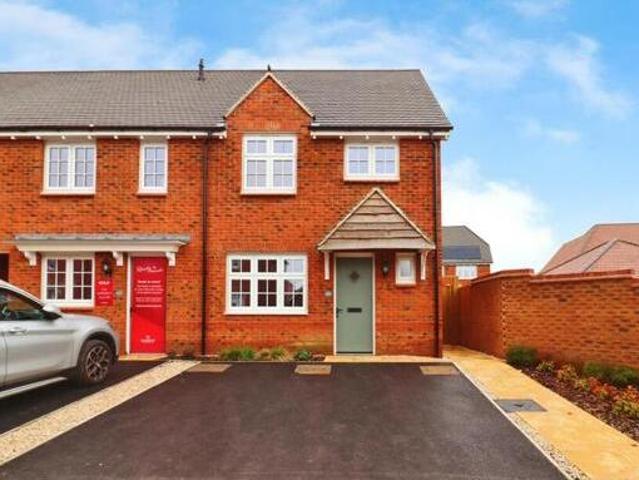 House for rent in Houlton, New Bilton