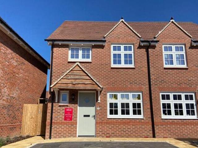 House for rent in Houlton, New Bilton