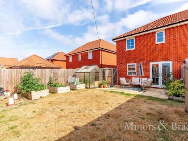 Farm for rent in Burgh St Peter, Norfolk
