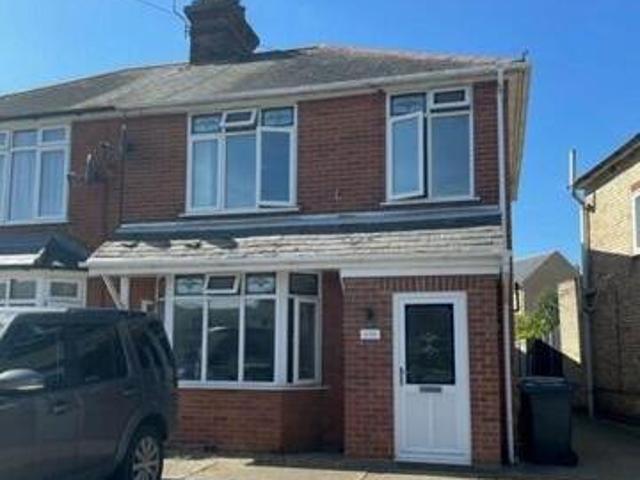 House for rent in Rushmere, Key Street