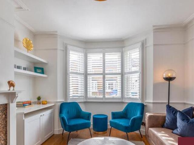 House for sale in Kingston upon Thames, Greater London