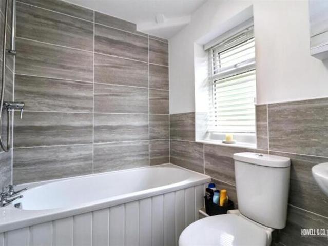 Farm for rent in Latchford, Warrington