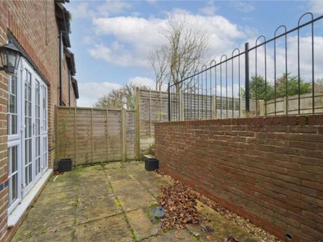 Farm for rent in Boxgrove, Westborough