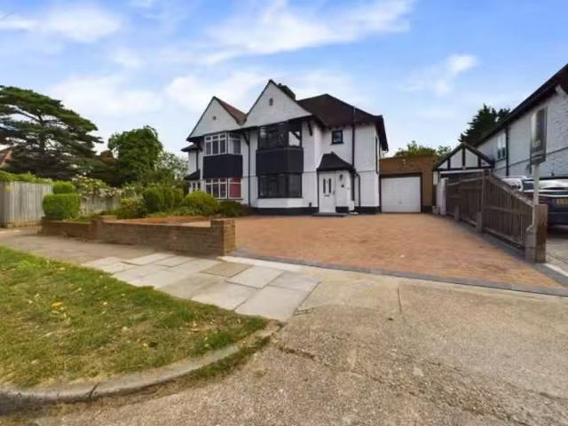 House for rent in Petts Wood, Greater London
