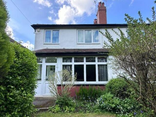 House for rent in Roundhay, West Yorkshire