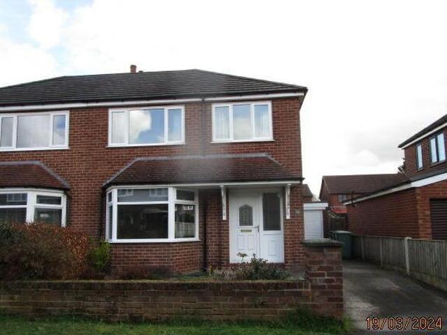 House for rent in Leigh Farm, Chorley