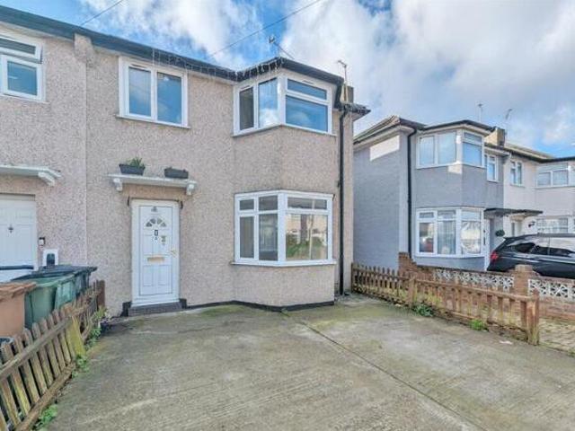 House for rent in Lyons, Greater London