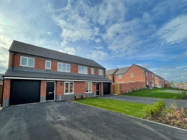 House for rent in Lichfield, Boley Park