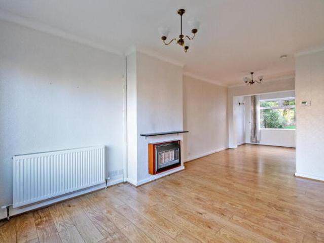 Farm for rent in Alwoodley, West Yorkshire