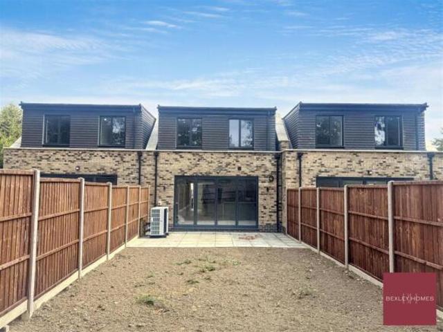 Farm for rent in Sidcup, Greater London