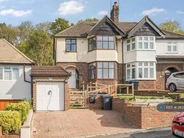 House for rent in London Borough of Croydon, Selsdon