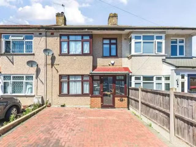 House for rent in Erith, Greater London