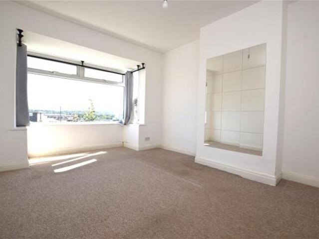 Farm for rent in Wortley, West Yorkshire
