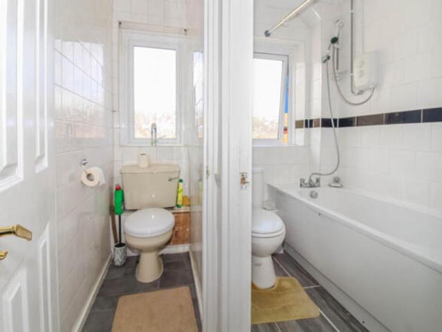 Farm for rent in Cat Hill