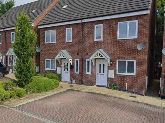 House for rent in Esh