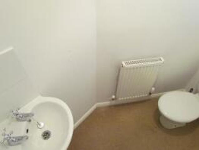 Farm for rent in Kirkby, Knowsley