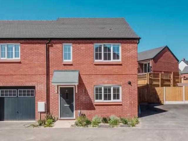 House for rent in Bird End, West Bromwich