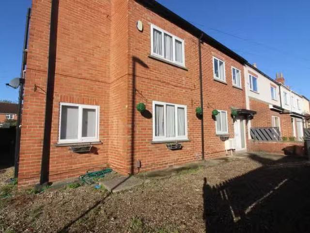 House for rent in Long Man, Cross In Hand