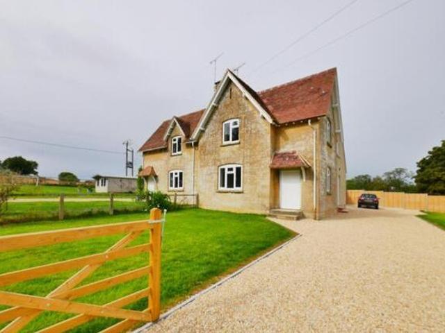 House for rent in Lyons, Greater London