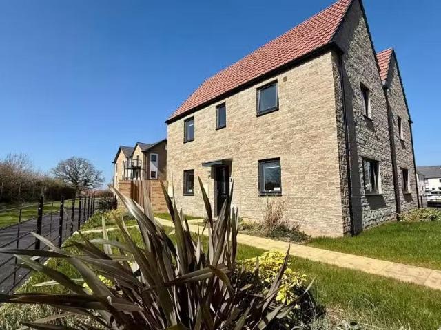 House for rent in Yate Rocks, Yate