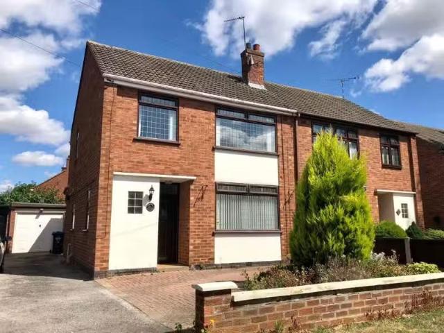 House for rent in Stivichall, West Midlands