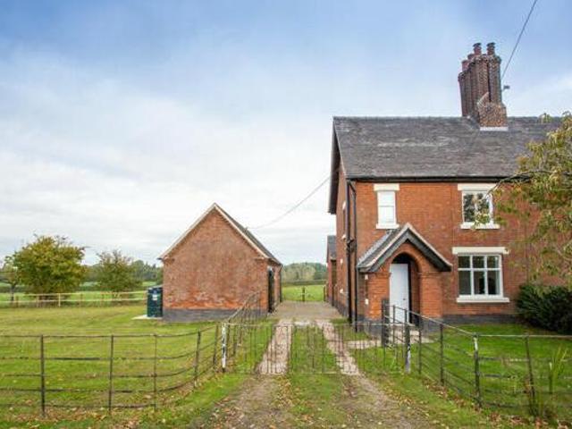 House for rent in Lyons, Greater London