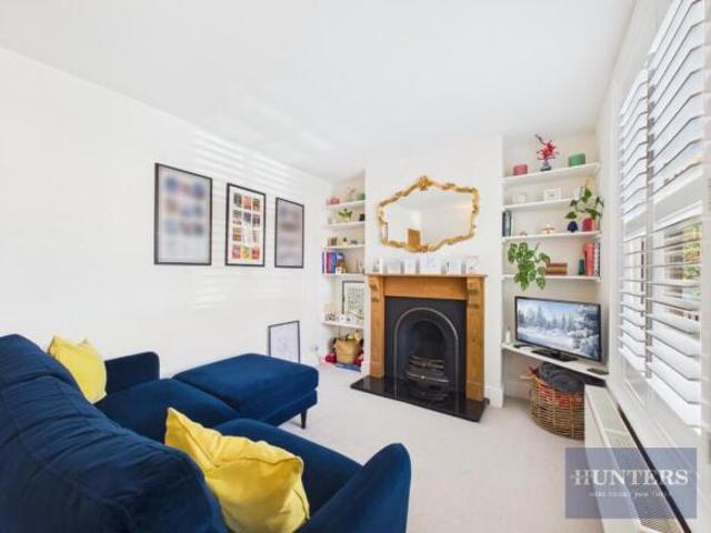 Farm for rent in Golden Valley, Gloucestershire