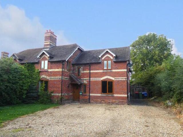 House for rent in Lyons, Greater London