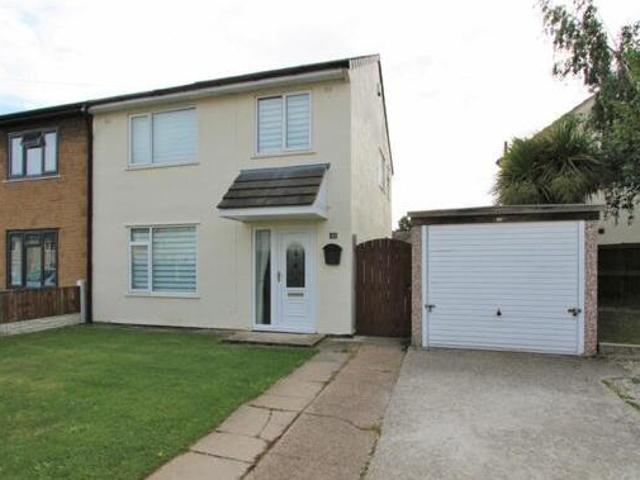 House for rent in New Rossington, South Yorkshire