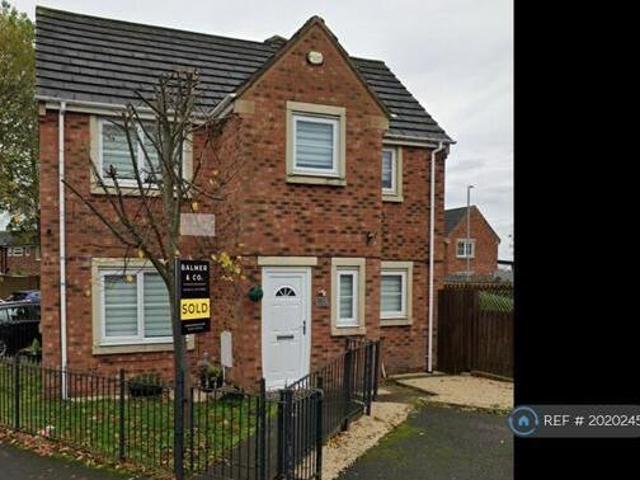 House for rent in Lyons, Greater London