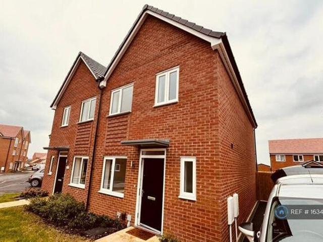 House for rent in Lyons, Greater London