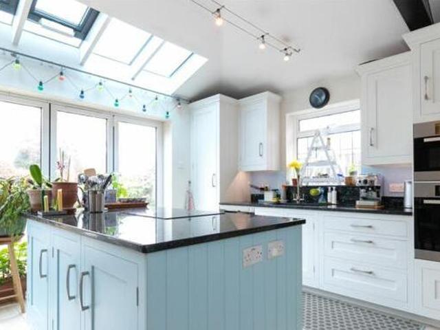 House for sale in Sunnymead, The Slade