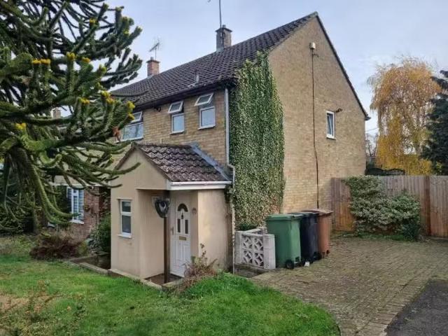 House for rent in Chipping Hill, Essex