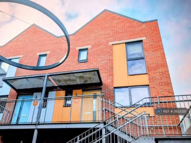 House for rent in St Philip's Marsh, Feckenham