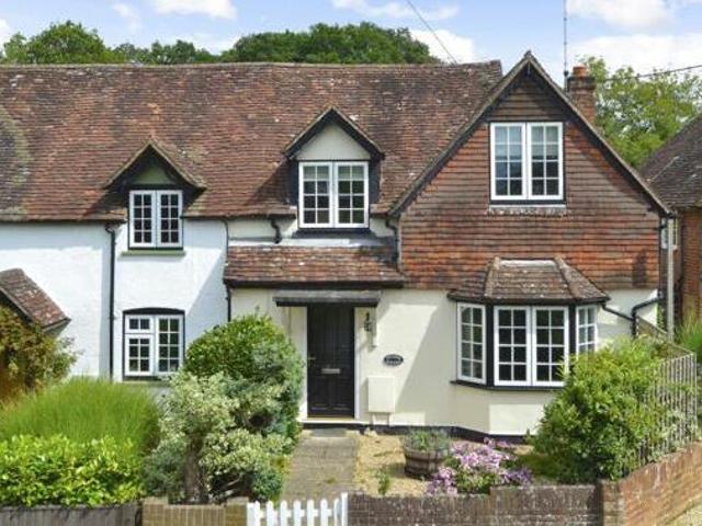 House for rent in Surrey